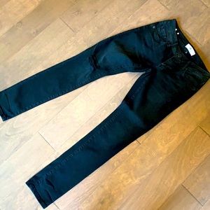 Black slim boyfriend jean